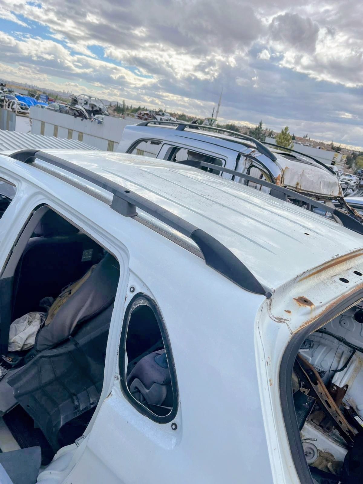 ASX 2011 MODEL TAVAN