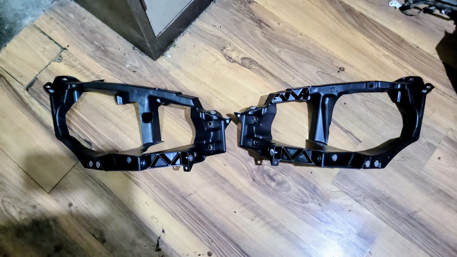 COLT 2008 MODEL FAR YUVA PLASTİKLERİ